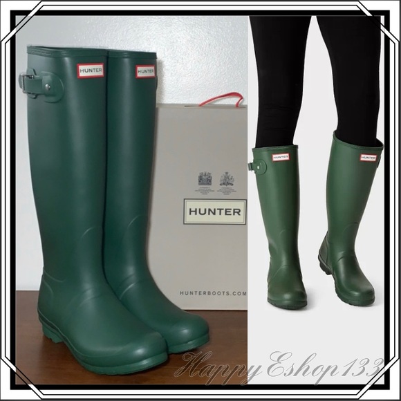 Hunter Ladies' Original Tall Matte Rain Boot,Green - Picture 1 of 16